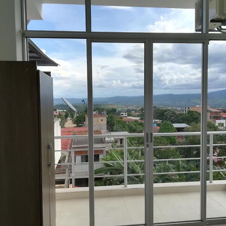 La Casa Del Italiano Panzió Tarapoto Kültér fotó